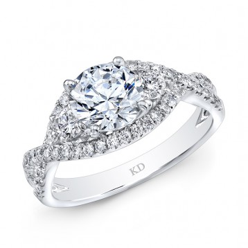 WHITE GOLD VINTAGE HALO DIAMOND ENGAGEMENT RING