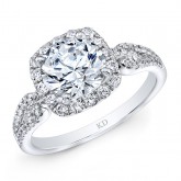 WHITE GOLD CLASSIC HALO DIAMOND ENGAGEMENT RING